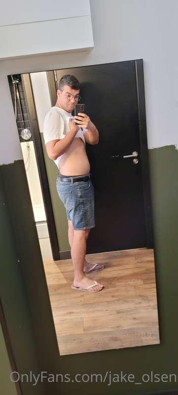 I just wanna suck your dick