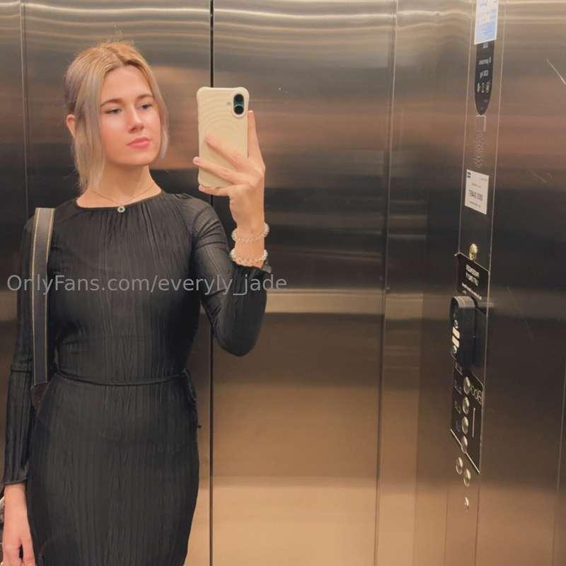 But here’s a selfie for you guys in the interim 😉 print it o..