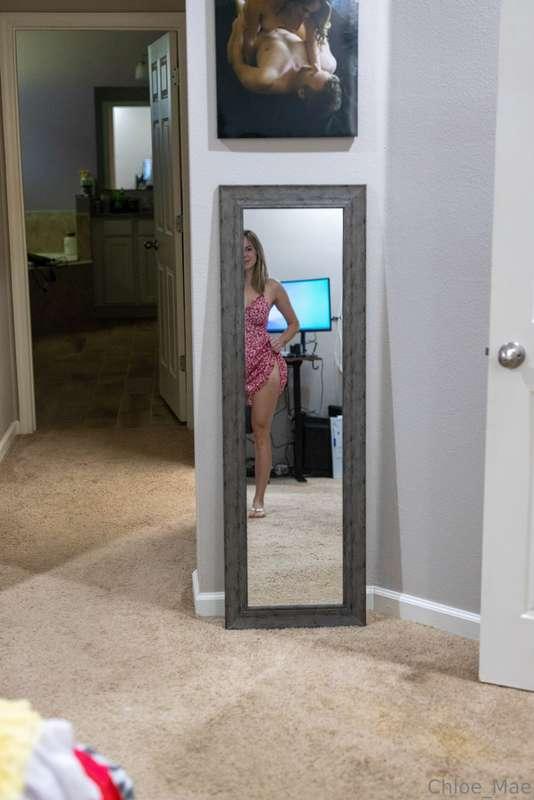 No panties under my sun dress 😉