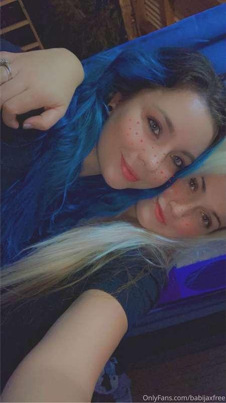 🦋🦋🦋  @dakotafreeling  @dakotafreelingtease