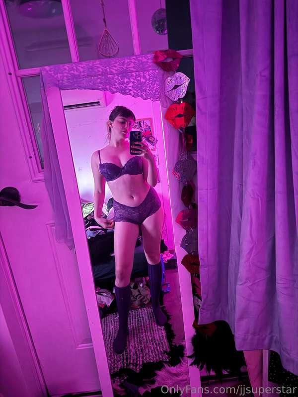 Hey everyone I’ve been out of town but I’m back! New content..