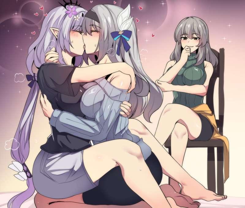 This is what happens when you have two girlfriends (Gex)