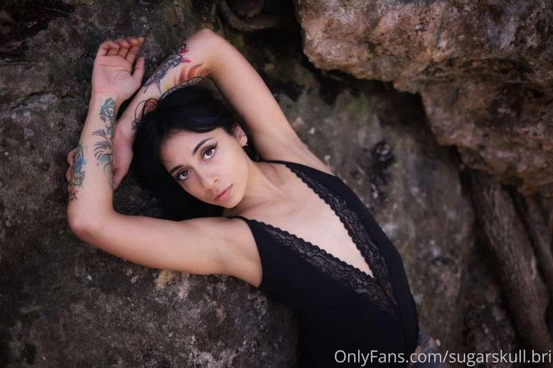 sugarskull.bri image #1