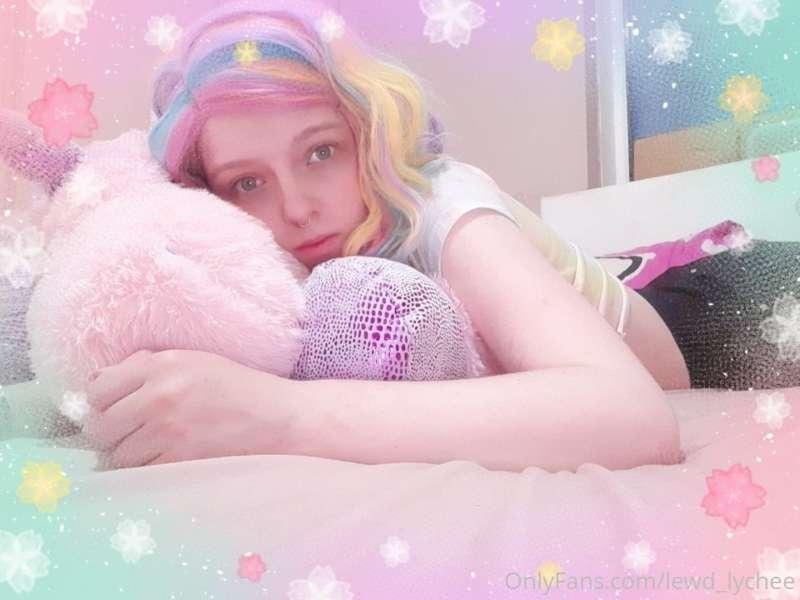 lewd_lychee image #9