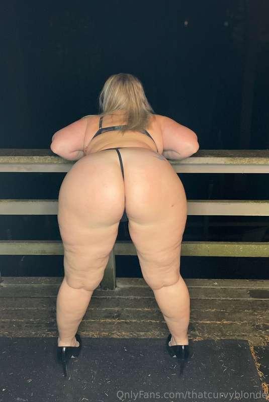 What would you do with this? 😈🍑❤️