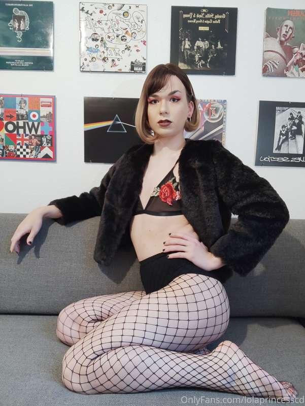 lolaprincesscd image #0