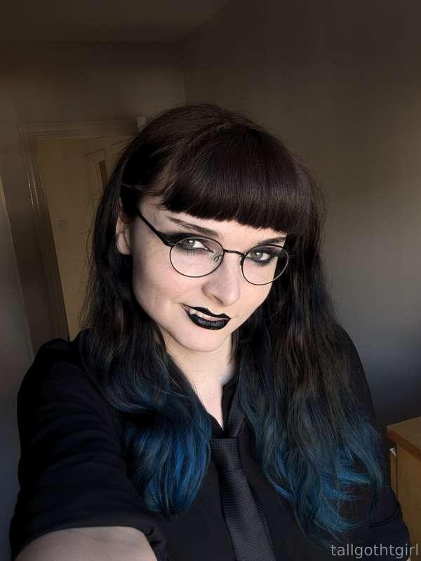 Here's how my hair looks after the dyeing video the other da..