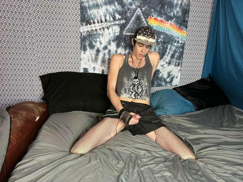 princesscrossed image #1