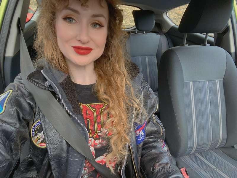 Good job I chose my Kreator shirt cos this way I can pretend..