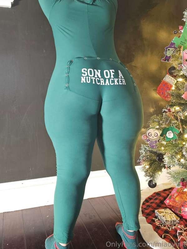 🎅