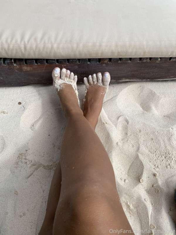peaches, beaches, and sand
