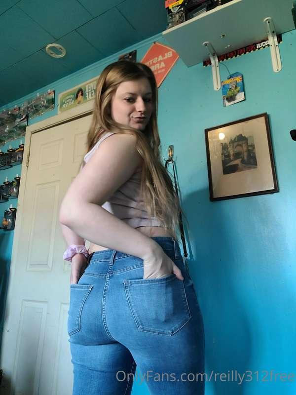 😍🤭 jeans never looked so good!