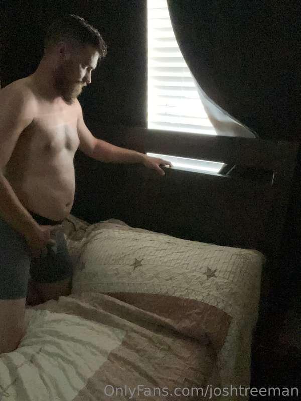 Happy father’s day… do you like dad bods? I prefer father fi..