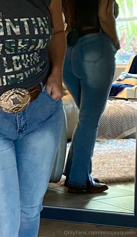 If you didn't already know I'm truly a country girl! I grew ..