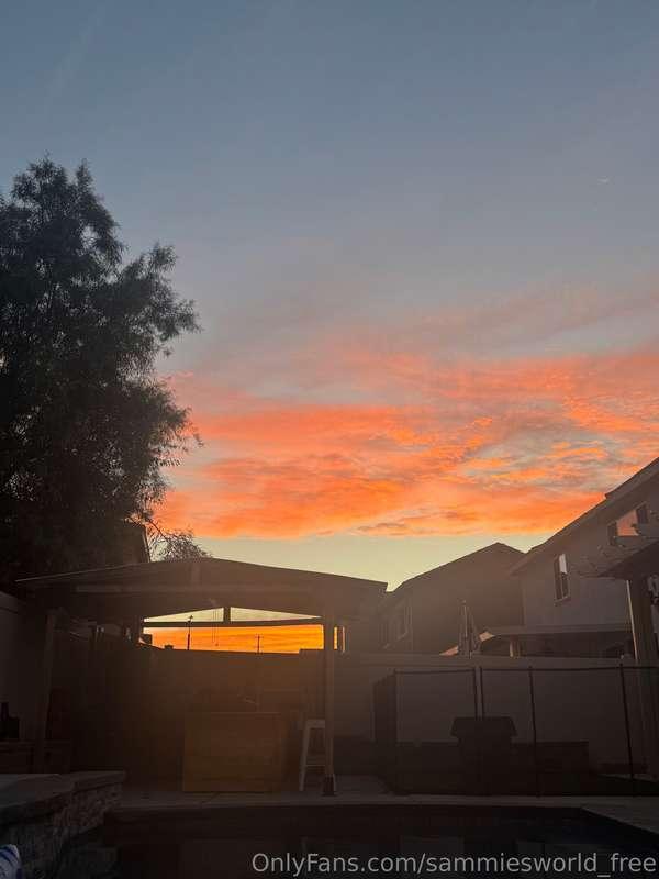 Cali summer nights 🌅 