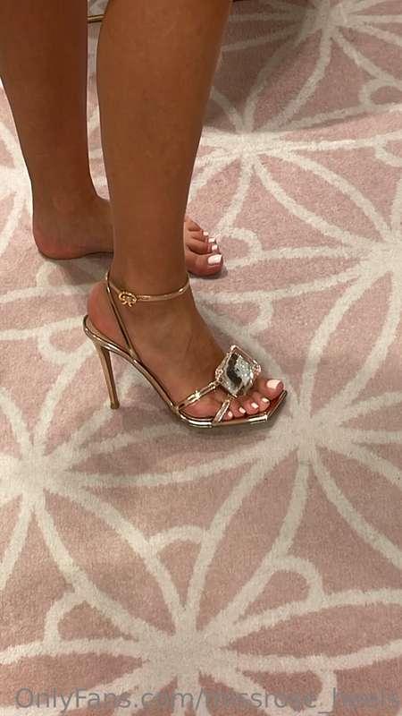 Do we like these heels? Heel shopping