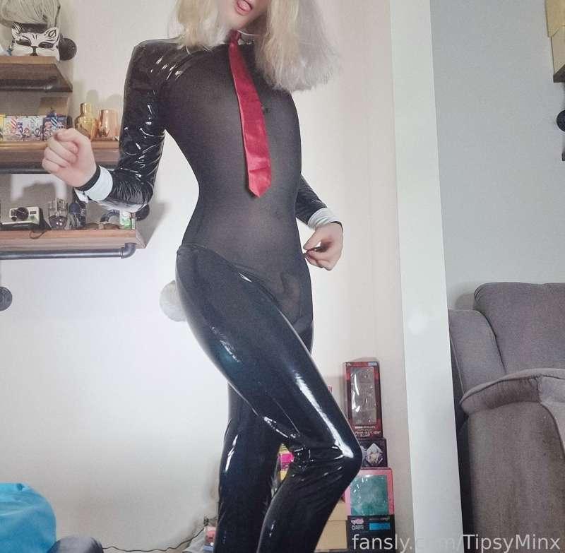 tipsyminx image #1