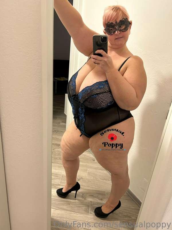 some selfies to wish you a happy Wednesday 😘