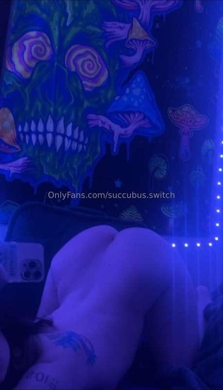 succubus.switch image #0