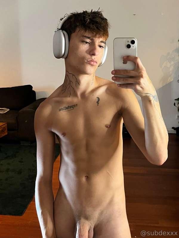 subdexxx image #0