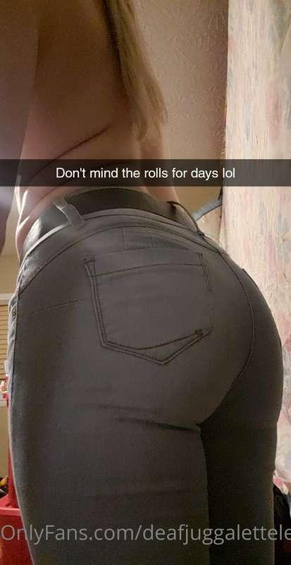 I love the way my butt looks in these pants!