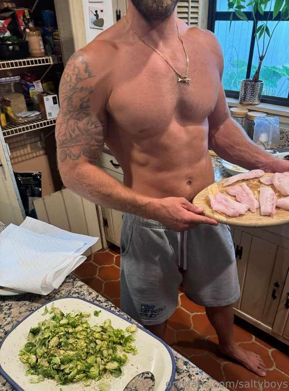 “You cooked last night, so I got tonight” …. Music to my ear..