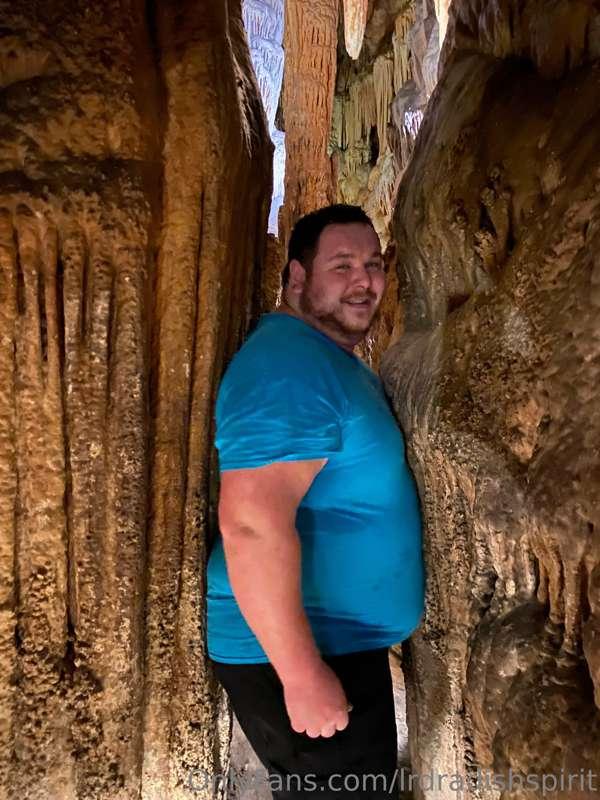 Too fat to go deeper in a cave 😫😫😫