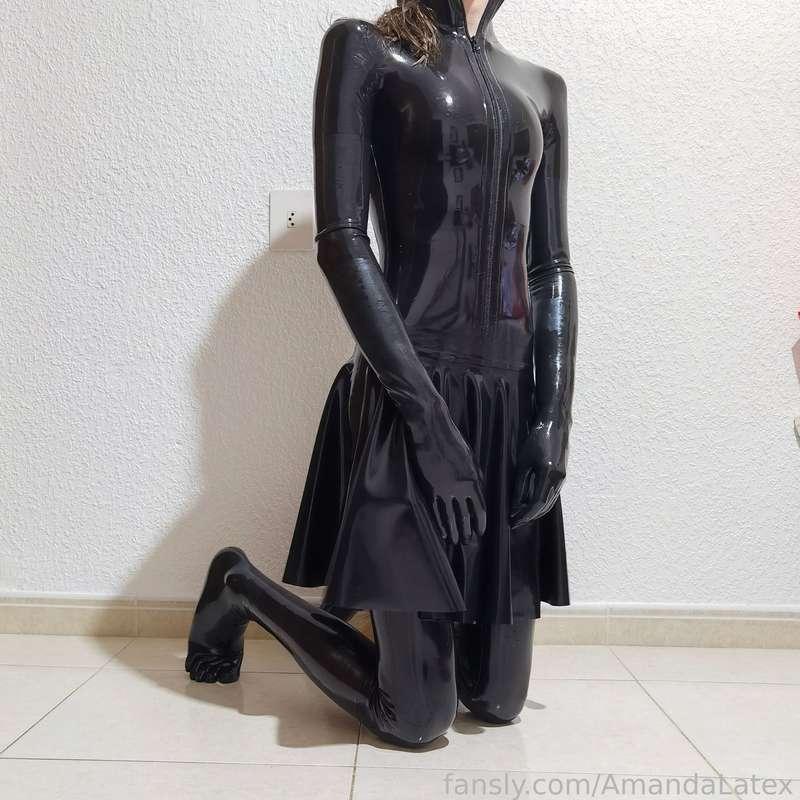 amandalatex image #11