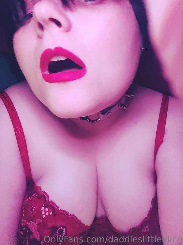 Let me taste you, let me make you feel good 🖤