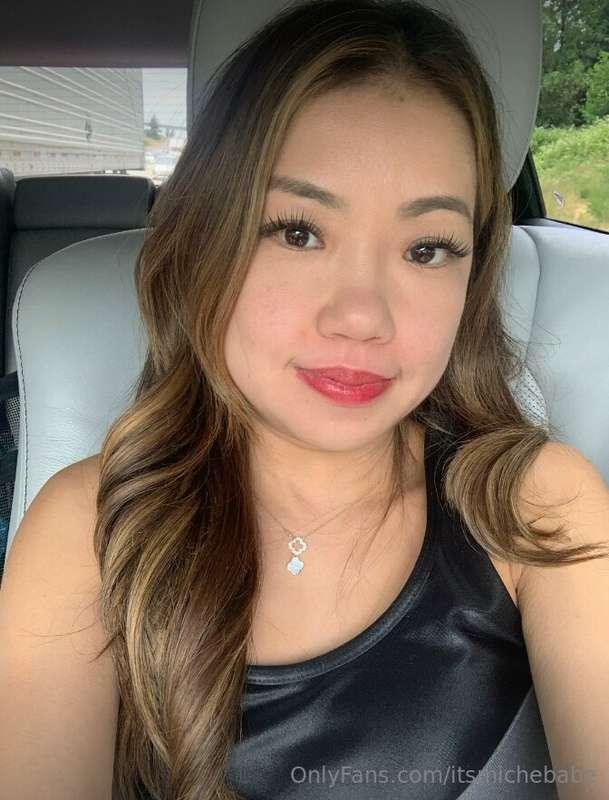 Will you drive me home or drive me wild? 😏