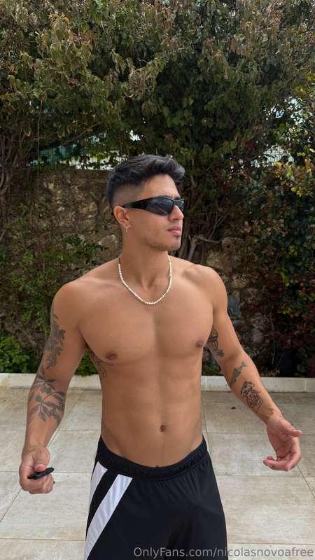 Go to my VIP page @nicolasnovoa 