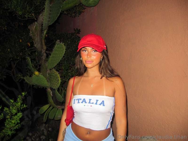 craving pasta 🍝 might book a flight to Italy rn
