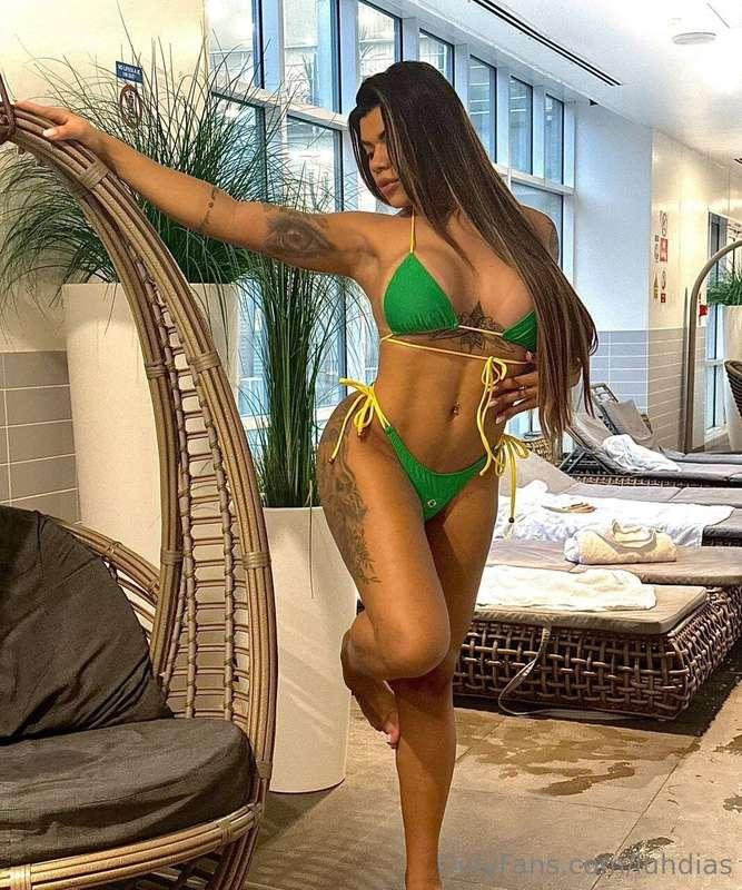 Oh my god, check out my porn star friend JAQUELINE BORGES🌟  ..