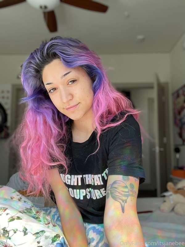 sun kissed cheeks ... i'll be on twitch tonight for dbd hang..