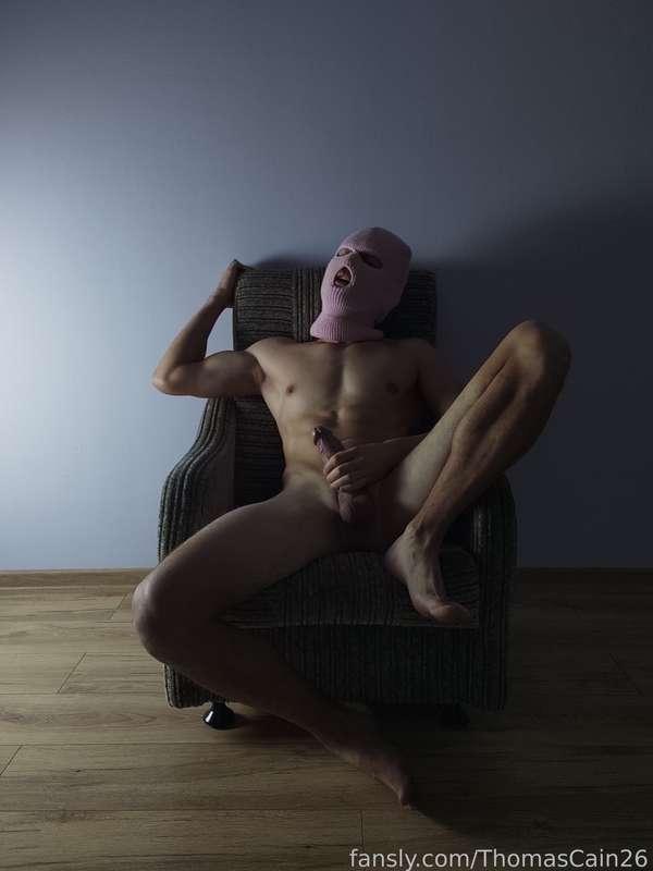 thomascain26 image #3