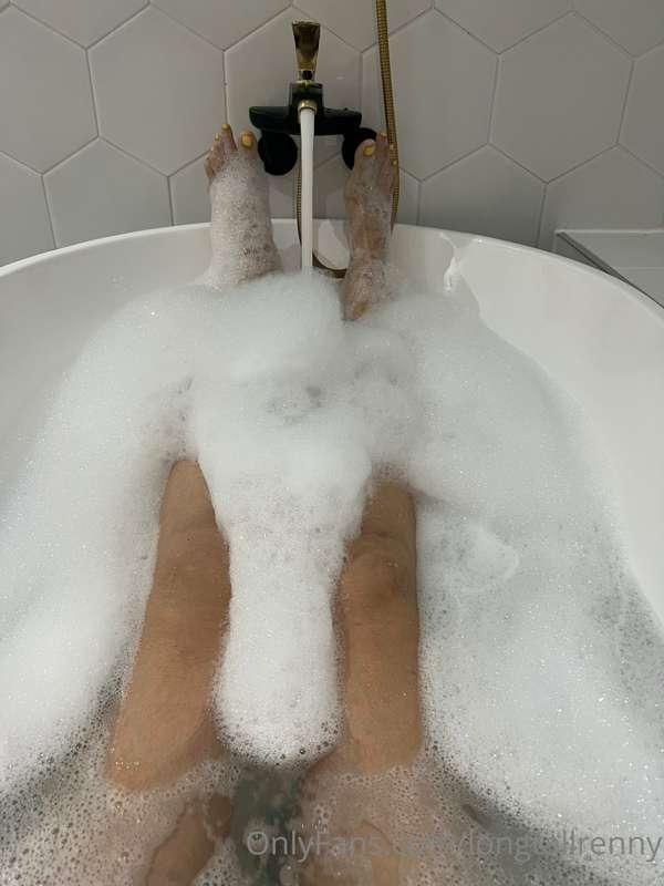 Bubble bath 🛀