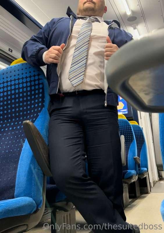 thesuitedboss image #1