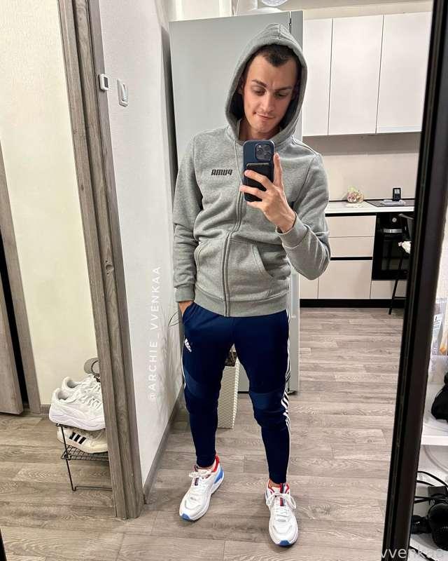 vvenkaa image #1
