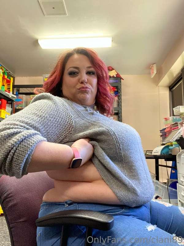 I’ve almost outgrown my new jeans! The weight is piling on i..