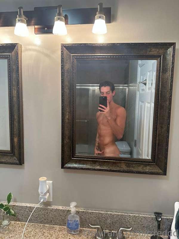 who would join me in the shower ??