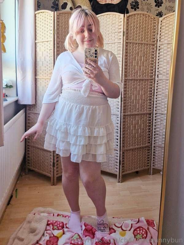 charlottebunnybun image #0