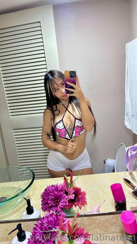 es hora de que me quites la pijama bebe ❤️
y hagamos muchas ..