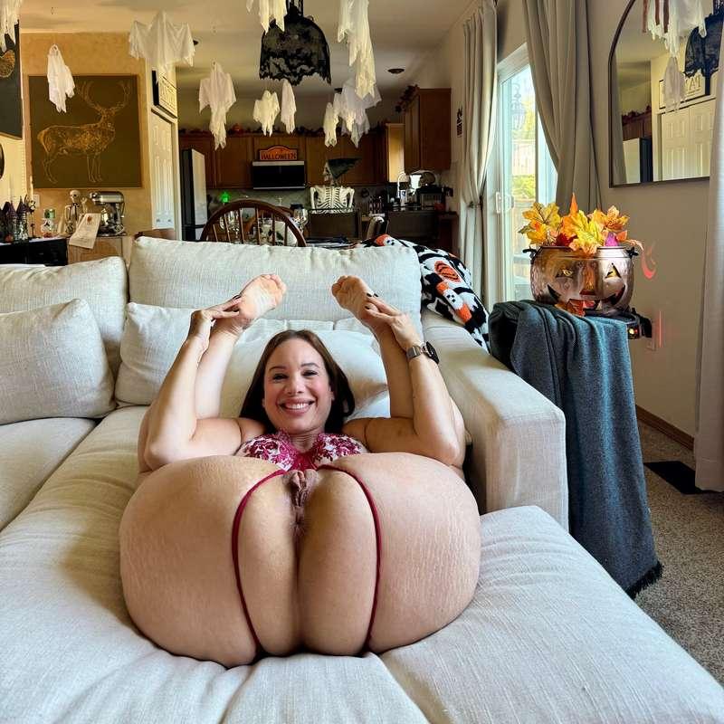 I’m like a pretzel. You can bend me in many ways 😈