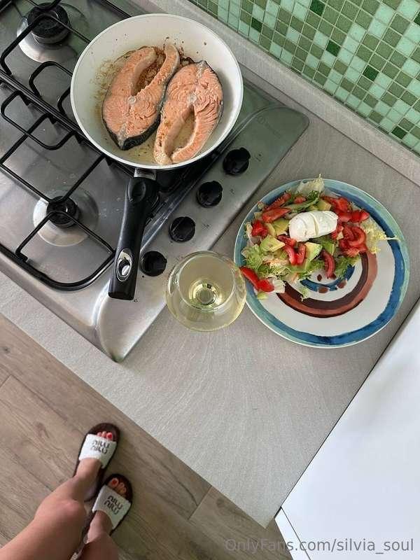 Many vitamins, minerals and omega-3 fatty acids can be obtai..