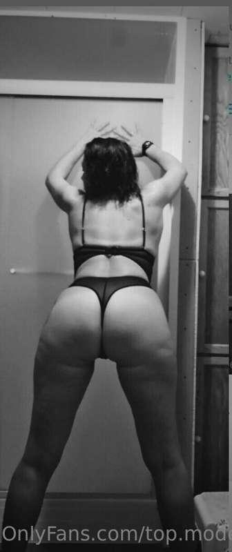 ⚠️WARNING⚠️ this naughty MILF will cause you to get horny at..