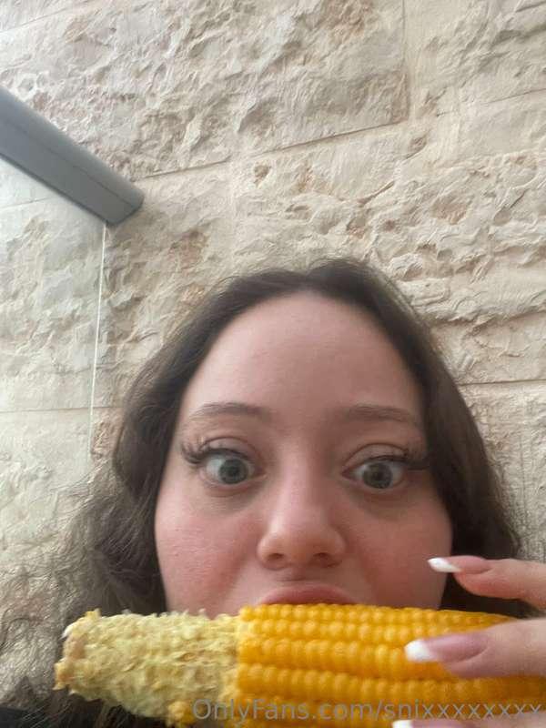 Me and my friend 🌽🌽🌽