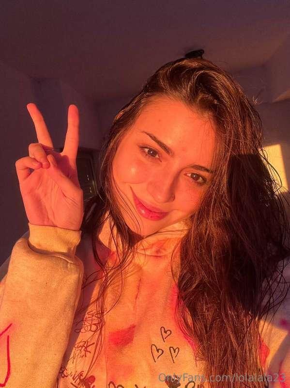 Caught the golden hour🥰🍯