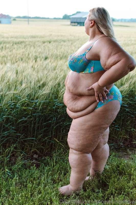 kenziekinziebbw image #2