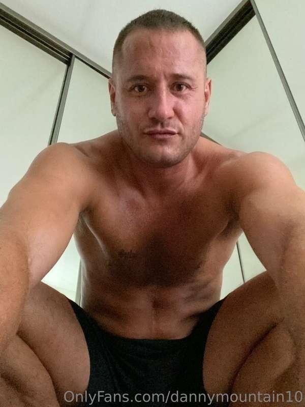 😘