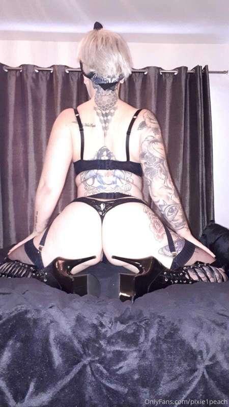 pixiepeachvip image #1
